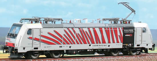AC60409.jpg AC60409.jpg