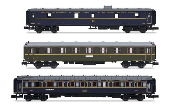 Arnold HN4486 - 3-unit Sud Express Passenger Coach Set 1/2, consisting of 1 x DD3 + 1 x AA 5000 in green with bel