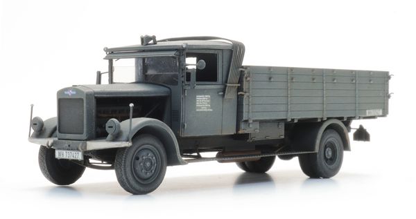 Artitec 1720022 - German WWII Hansa Loyd Merkur Truck