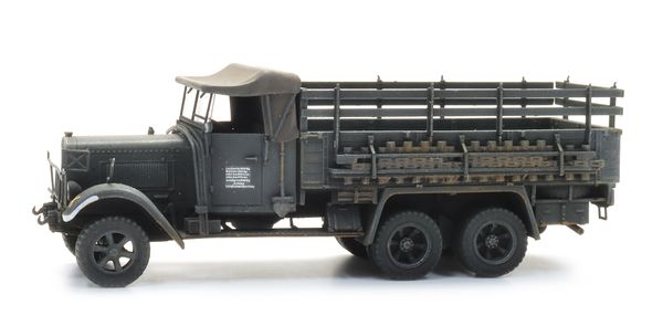 Artitec 1720029 - German WWII Henschel 33D1 Cargo Truck