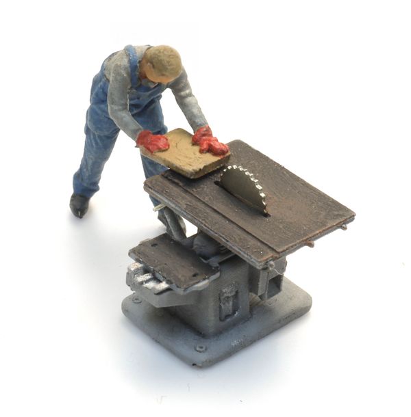 Artitec 312.052 - Circular saw with figure