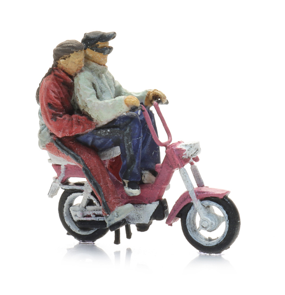 Artitec 387.679 - Gilera Citta moped with figures