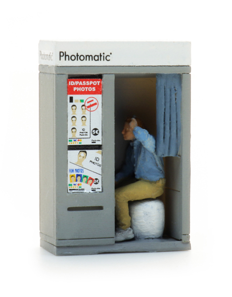 Artitec 387.684 - Passport photo booth