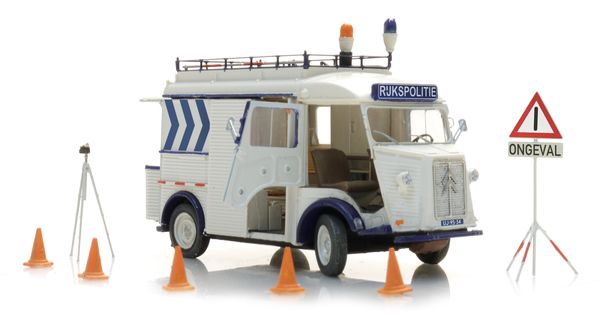 Artitec 387.689 - Citroën HY emergency vehicle police