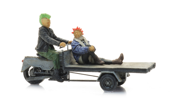 Artitec 387.712 - Three-wheeled moped with punks