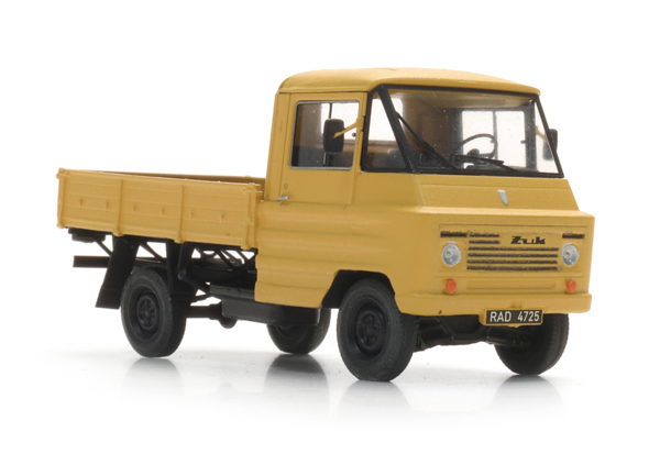 Artitec 387.743 - Zuk A11 Open bed van yellow