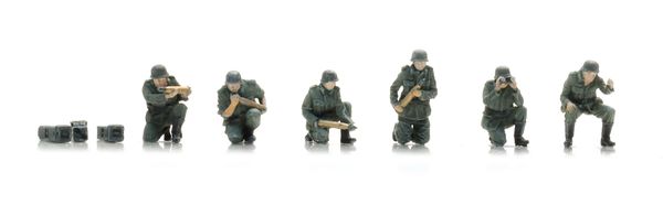 Artitec 5870110 - German WWII PAK crew in action (6x)