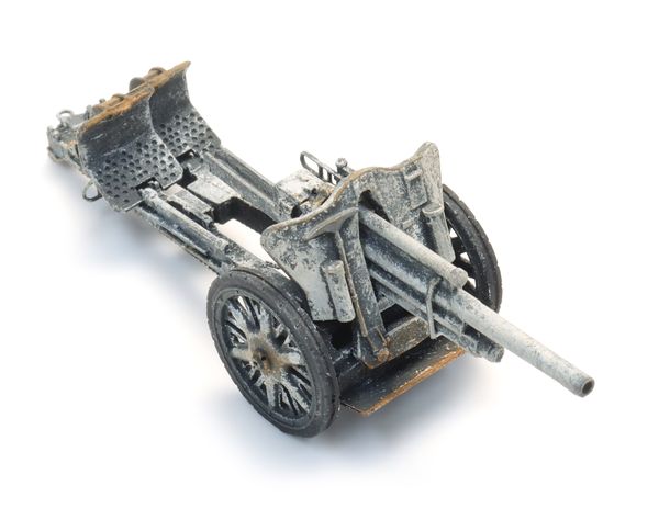 Artitec 6870631 - German WWII 10,5cm Light Howitzer 18 Winter