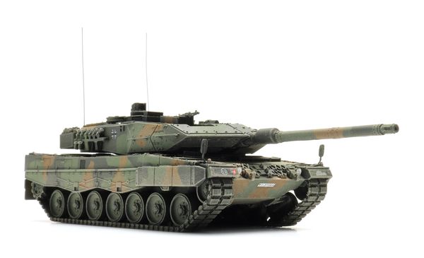 Artitec 6870677 - Post WWII German Leopard 2A6