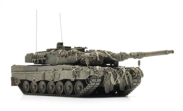 Artitec 6870678 - Post WWII German Leopard 2A6 batle ready