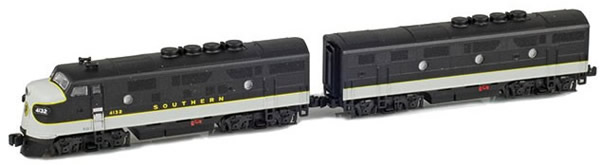 AZL 62910-1 - USA Diesel Locomotive Set F3A-F3B 4132, 4320 of the SOU