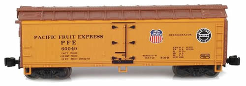 AZL 910801-2 - Pacific Fruit Express 40 PFE R-30-18 Wodden Reefer 60129 