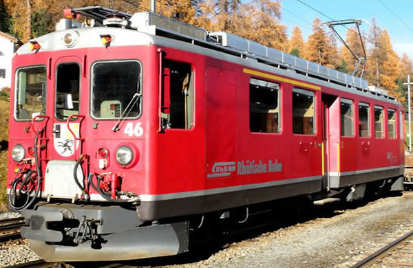 Bemo 1366136 - Swiss Electric Railcar ABe 4/4 46 of the RHB (DCC