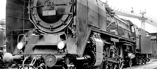 Brawa 40916 - German Steam Locomotive BR 01 of the DRG (DC Analog Basic Plus)