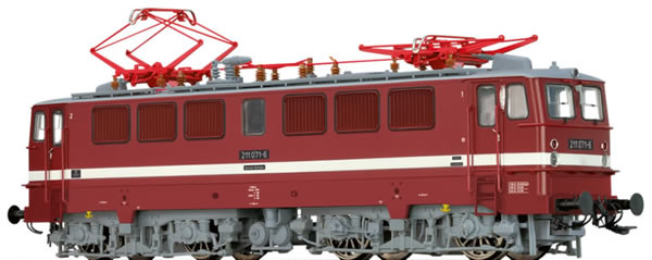 Brawa 43108 - German Electric Locomotive BR 211 of the DR (DC Digital Extra w/Sound)