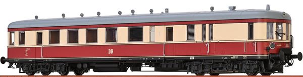 brawa 44736 - German Diesel Railcar VT 137 of the DR