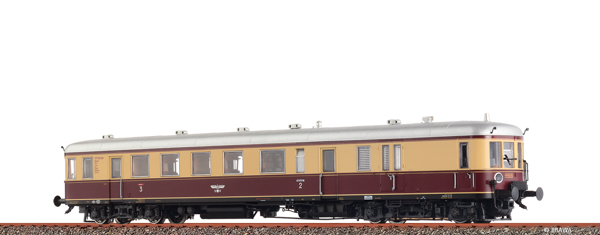 Brawa 44747 - German Diesel Railcar BR VT137 of the DRG (Sound Decoder)