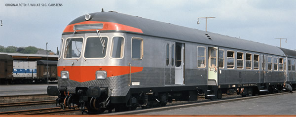 Brawa 46508 - German Passenger Control Cab Car Silberling BDNF 738 of the DB