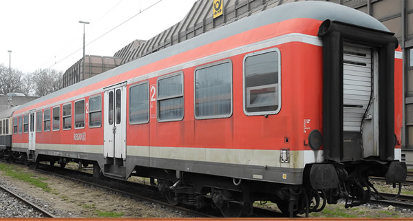 Brawa 46516 - German Passenger Car BNRZ 446.0 of the DB AG