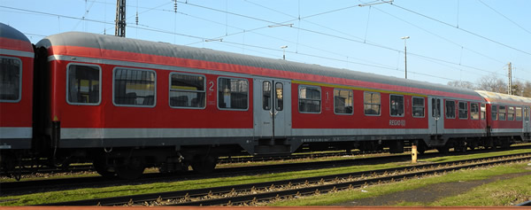 Brawa 46532 - German Passenger Car ABNRZ of the DB AG