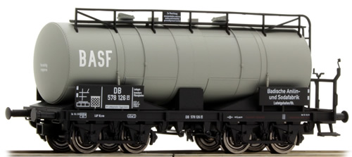 Brawa 47067 - BASF Tank Car