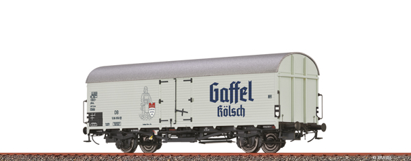 Brawa 47642 - German Refrigerator Car Tnfhs38 Gaffel Kölsch of the DB