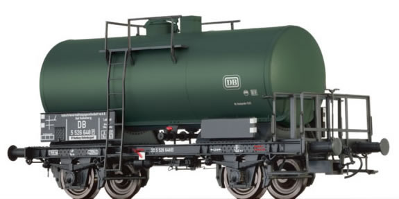 Brawa 49233 - German Tank Car IVG of the DB