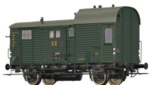 Brawa 49411 - French Luggage Car Pwg pr14 of the SNCF