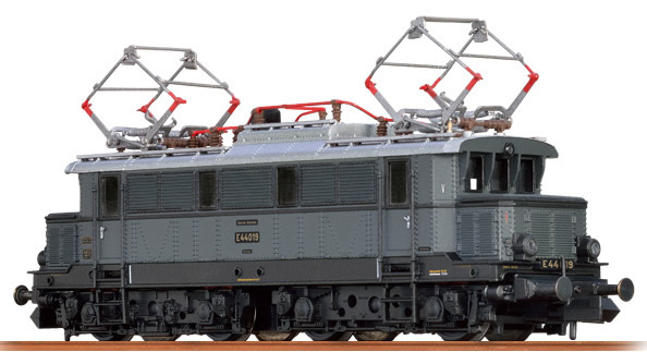 Brawa H0 - 0630 - Locomotora de vapor con ténder - BR 06 - Catawiki