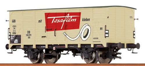 Brawa 67414 - German Box Car TESAFILM of the DB