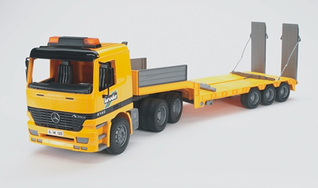 Bruder 02657 - MB Actros low loader