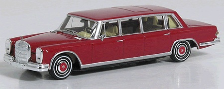 Busch 33002 - Starmada(TM) Mercedes-Benz 600 Pullman Limousine -- Ruby 