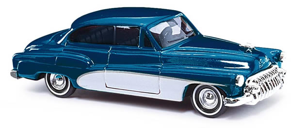 Busch 44721 - Buick 50 »Deluxe«, Blaumetallic