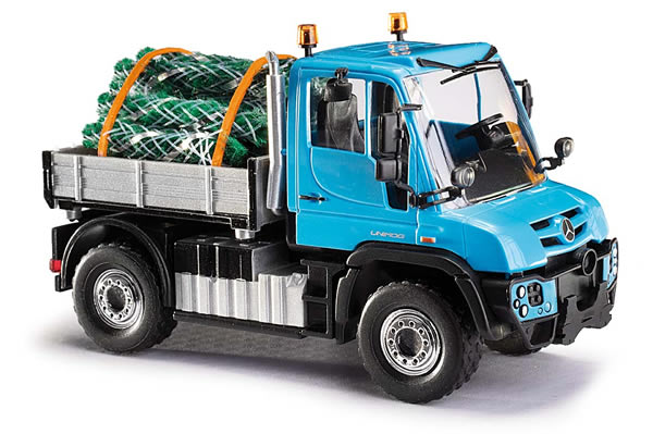 Busch 50927 - Mercedes Unimog U430 with Christmas trees