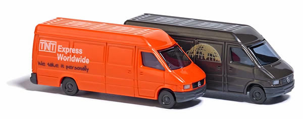 Busch 8338 - 2 Mercedes Sprinter trucks »UPS« and »TNT«