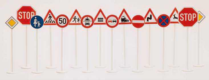 Busch 8636 - Traffic signs era 4   16/