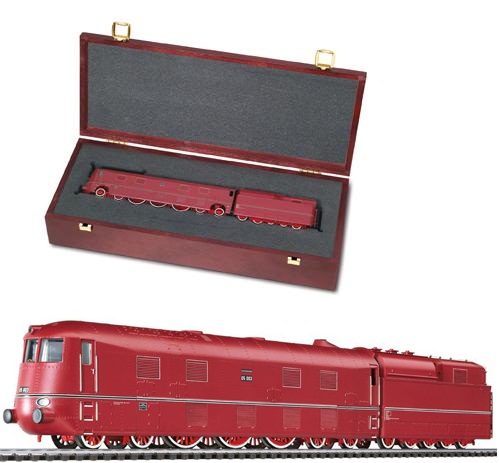 Consignment 131542 - Liliput 131542 German Cab Forward BR 05
