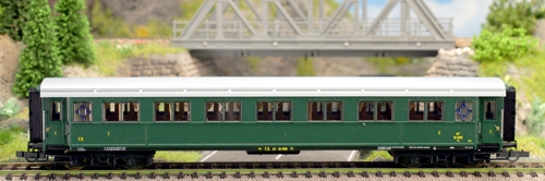 Consignment 44708 - Roco 44708 1/2 class Express Coach
