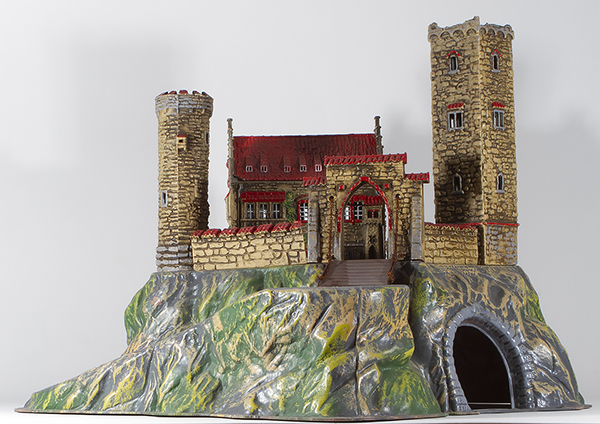 Consignment 9766 - Elastolin Knights Castle #9766