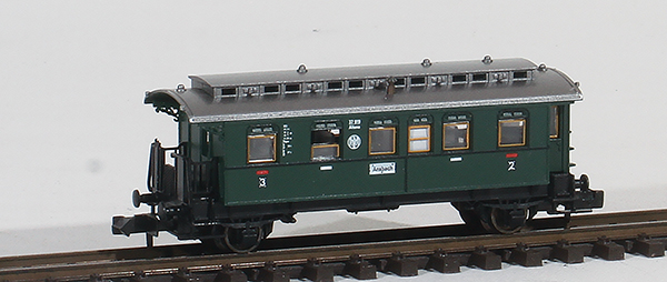 Consignment AR3040 - Arnold 2nd Class 2-axle Passenger Car of the DRG