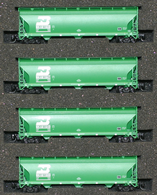 Consignment AZL90302-1 - AZL 90302-1 - 4pc Bay Hopper Car Set of the BN