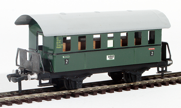 Consignment FL1200 - Fleischmann German 2nd Class (Tin) Coach of the DR