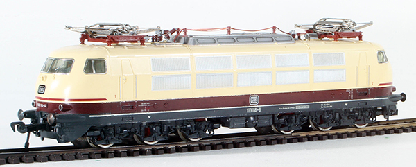 Consignment FL4375 - German Electric Locomotive BR 103 of the DB
