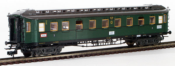 Consignment FL5083 - Fleischmann German Express 3rd Class Coach of the DR