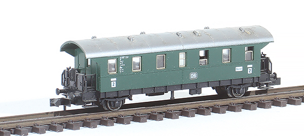 Consignment FL8062 - Fleischmann 2nd Class Passenger Car of the DB