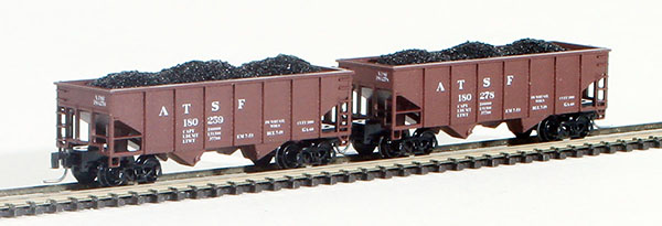 Consignment FT2002-1 - Full Throttle American 2-Piece Rib-Side Hopper Set of the Atchison, Topeka and Santa Fe Railway