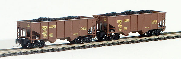 Consignment FT2009-1 - Full Throttle American 2-Piece Rib-Side Hopper Set of the Union Pacific Railroad