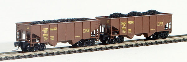 Consignment FT2009-3 - Full Throttle American 2-Piece Rib-Side Hopper Set of the Union Pacific Railroad