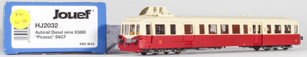 Consignment HJ2032 - Jouef 2032 Franch Diesel Railcar Series X 3800 Picasso of the SNCF