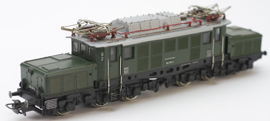 Consignment M3022 - German Electric Locomotive E94 of the DB